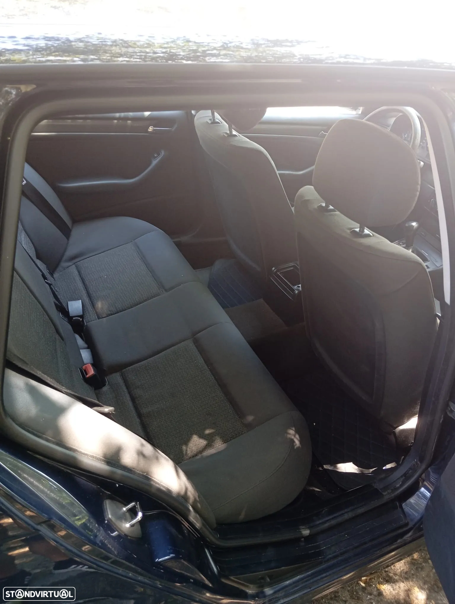BMW 318 d Touring - 7