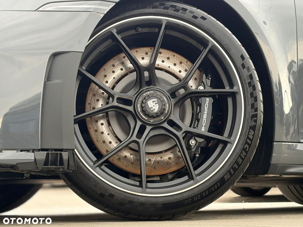 Porsche 911 - 10