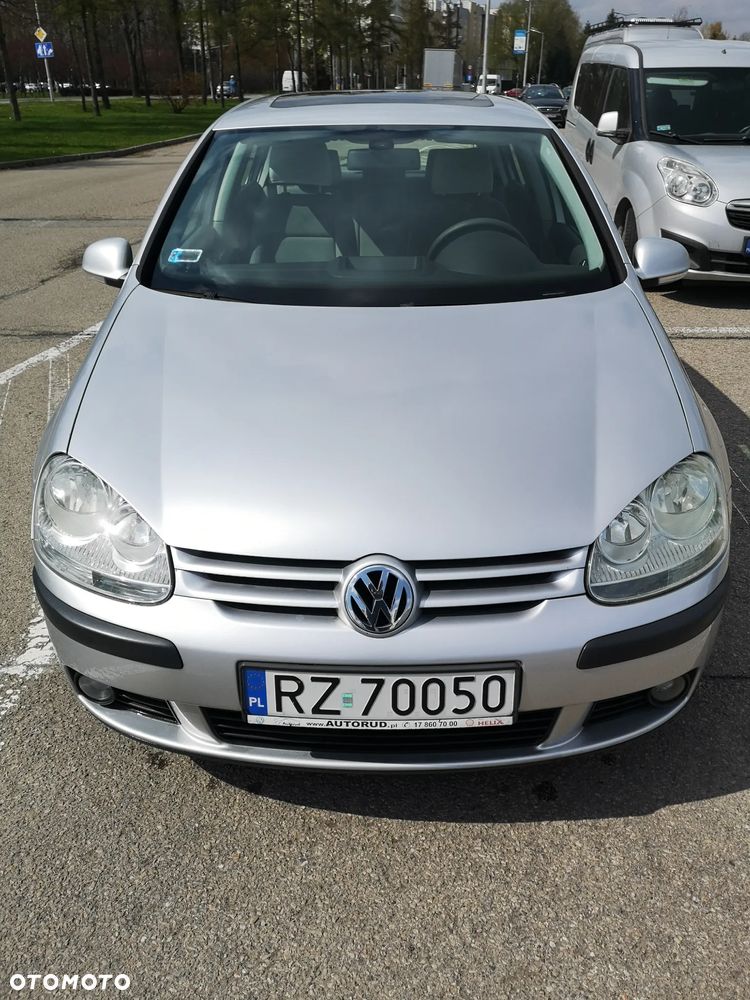 Volkswagen Golf 1.4 FSI Trendline - 2