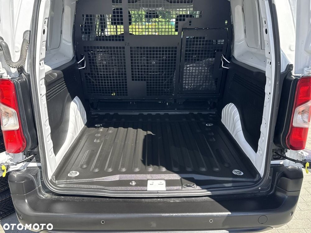 Toyota PROACE CITY - 16