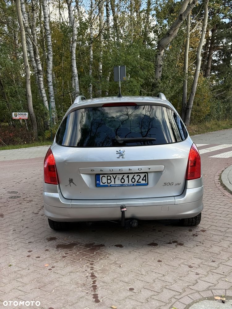 Peugeot 308 - 5