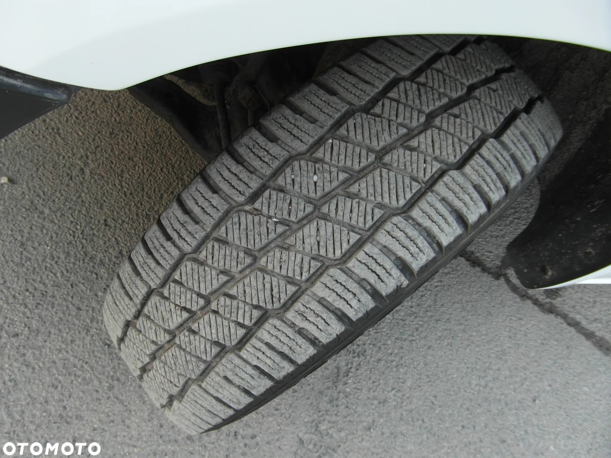Volkswagen CRAFTER L3H2 - 25