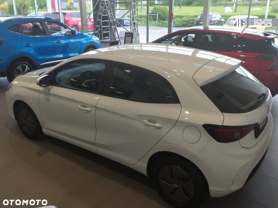 MG MG3 - 5