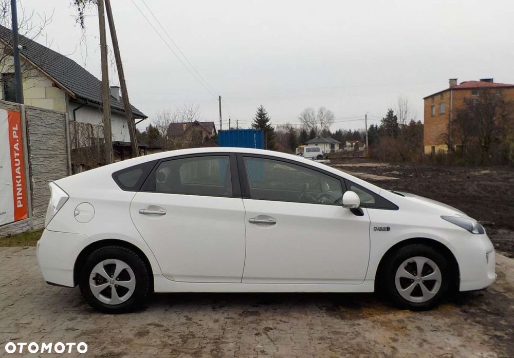 Toyota Prius - 14