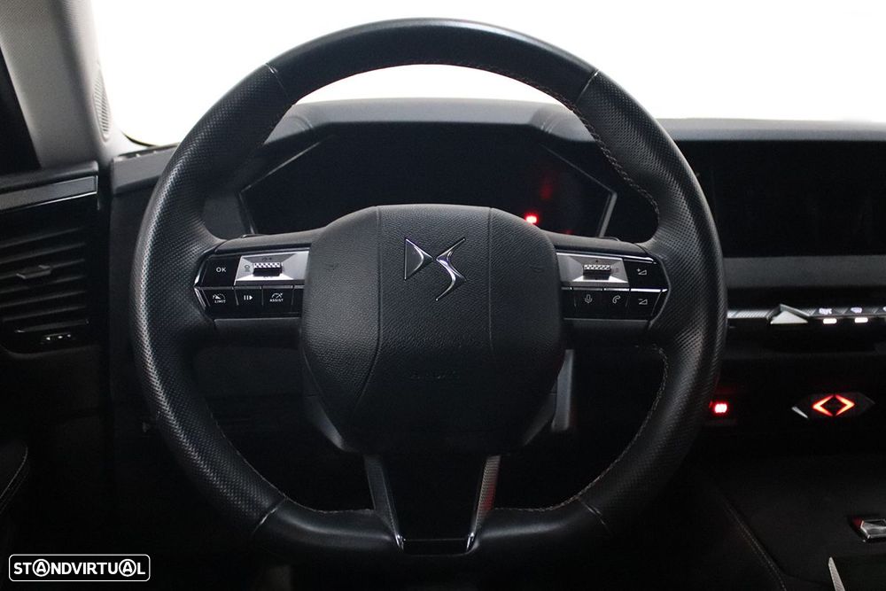 DS DS4 1.2 PureTech Performance Line EAT8 - 15