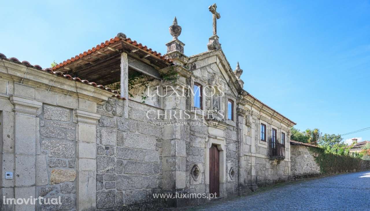 Propriedade do século XVII para venda na Póvoa de Lanhoso - Grande imagem: 2/27