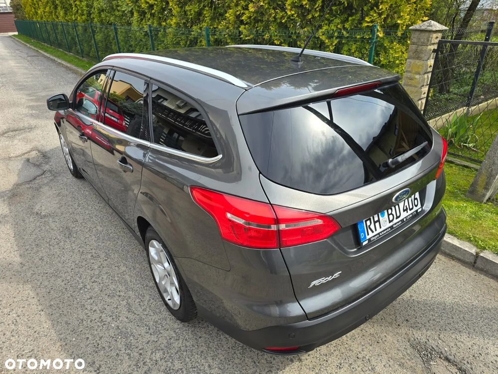 Ford Focus 1.0 EcoBoost Titanium - 8
