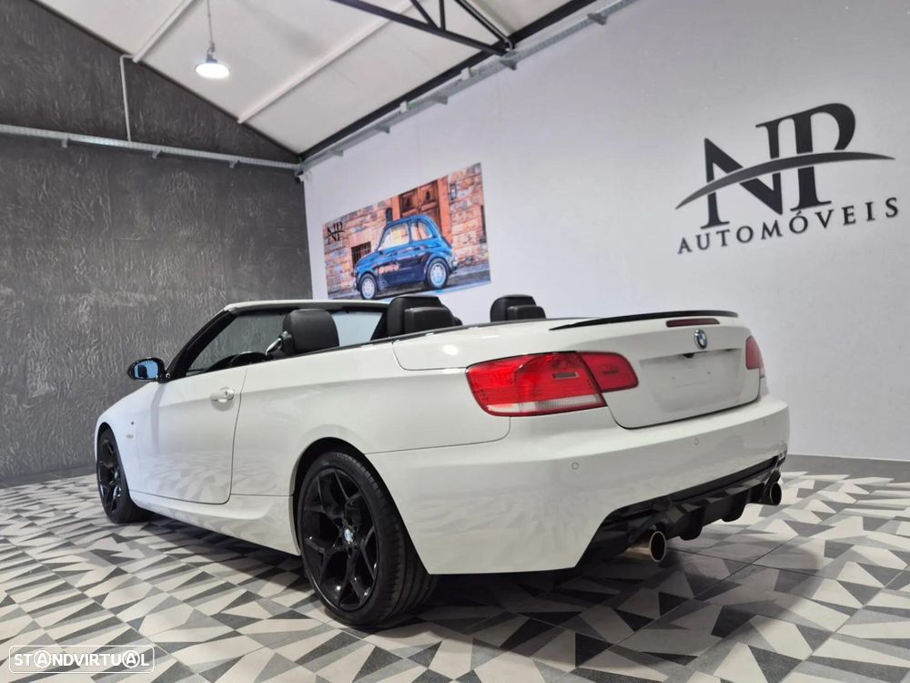 BMW 320 i Cabrio - 2