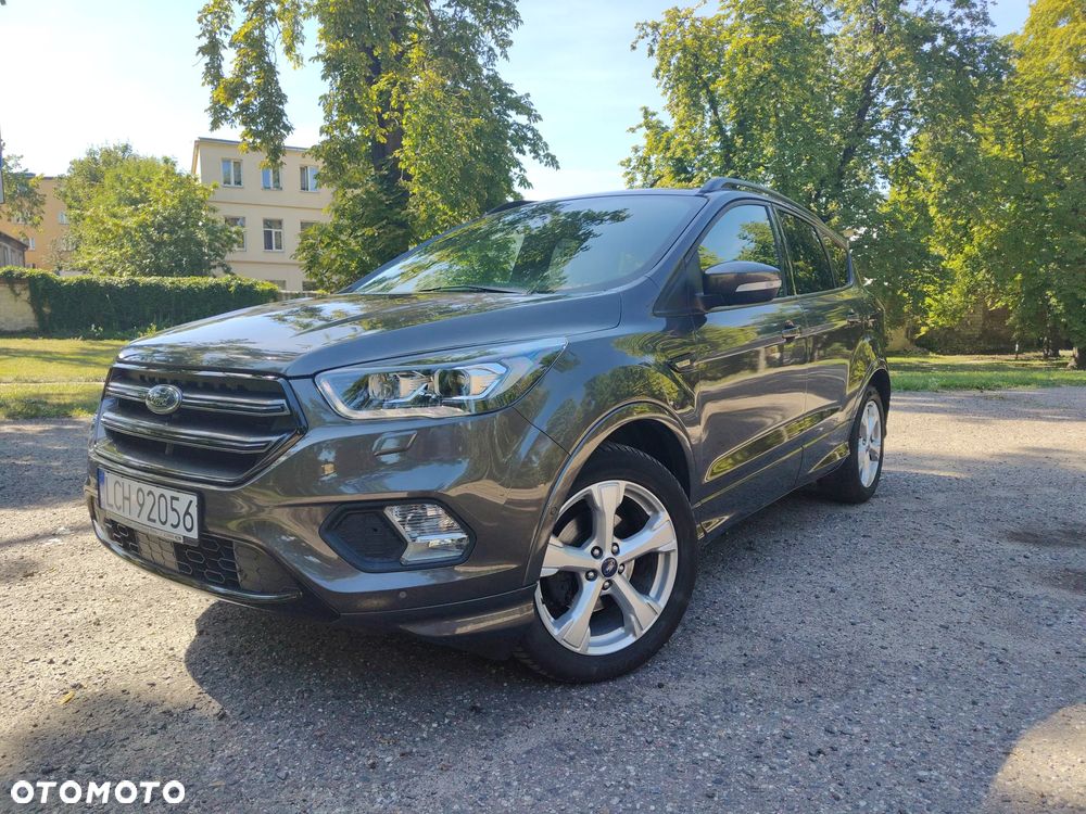 Ford Kuga 1.5 EcoBoost 2x4 ST-Line - 2