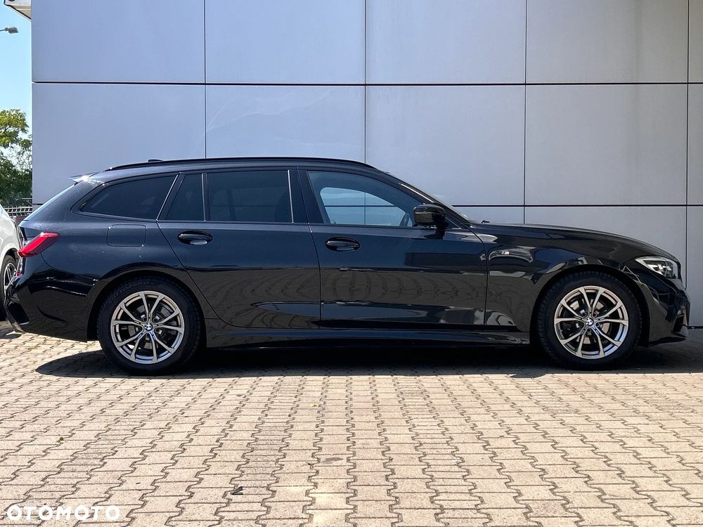 BMW Seria 3 320d xDrive MHEV M Sport sport - 10