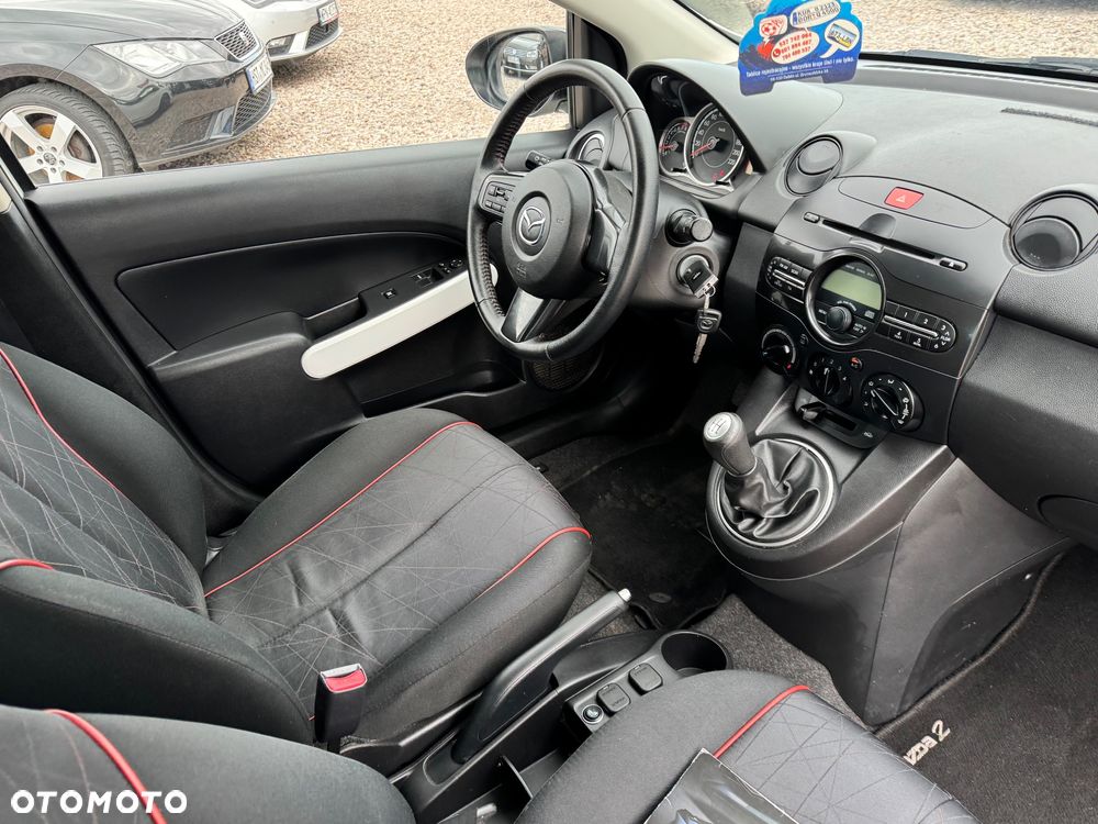 Mazda 2 - 12