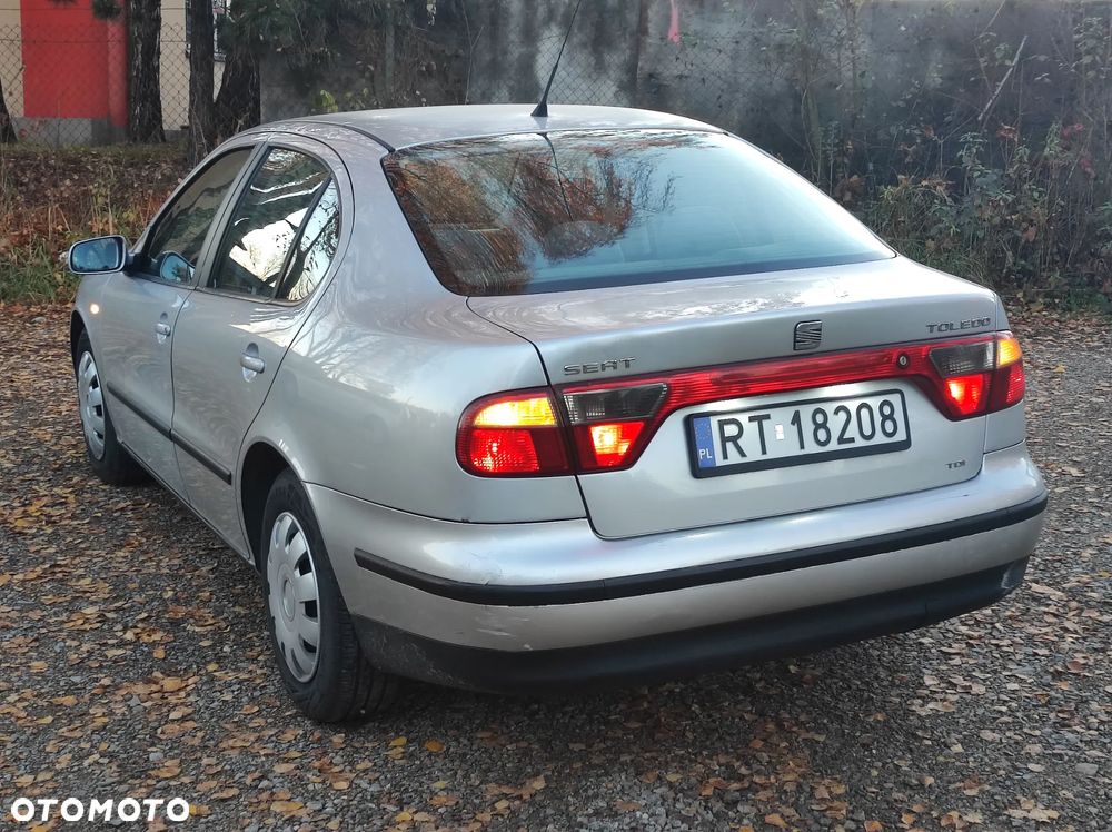 Seat Toledo 1.9 TDI Signo - 6