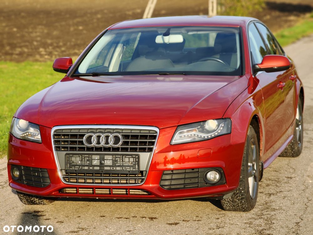Audi A4 Limousine 2010 photo 3