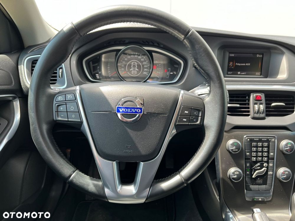 Volvo V40 - 17