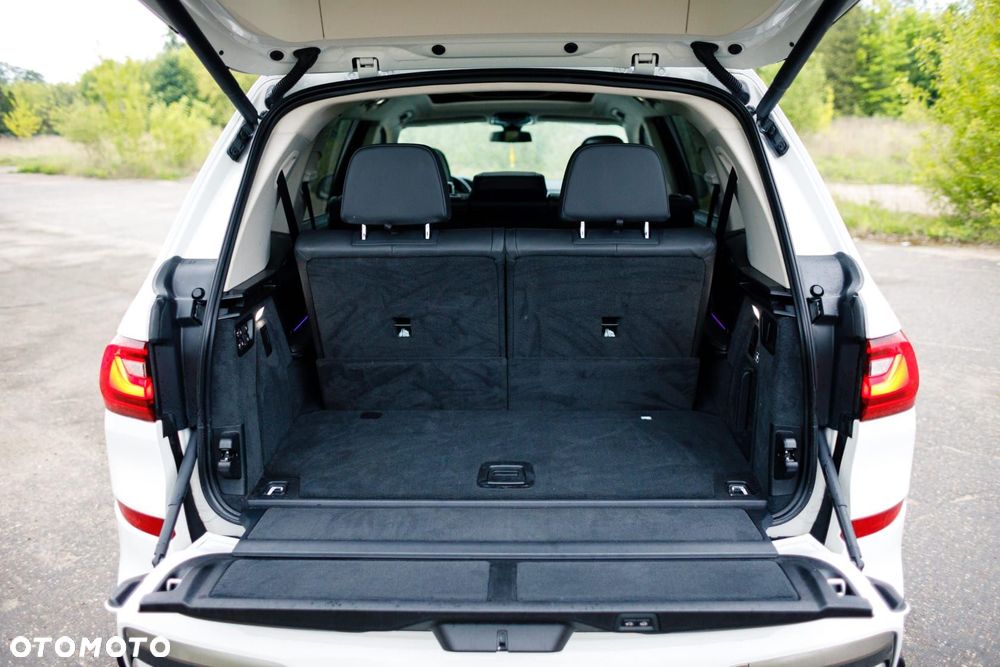 BMW X7 xDrive40i - 21