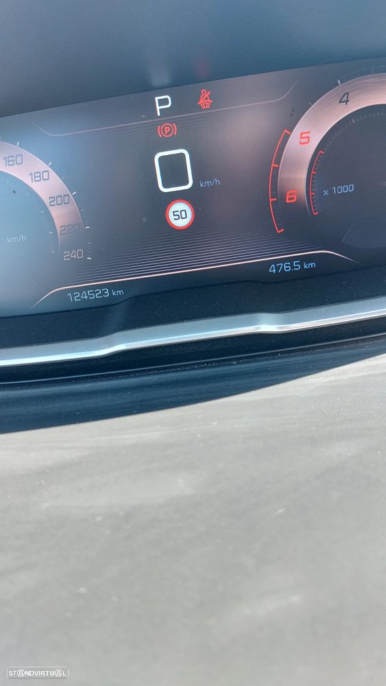 Peugeot 3008 1.6 BlueHDi GT Line EAT6 - 10