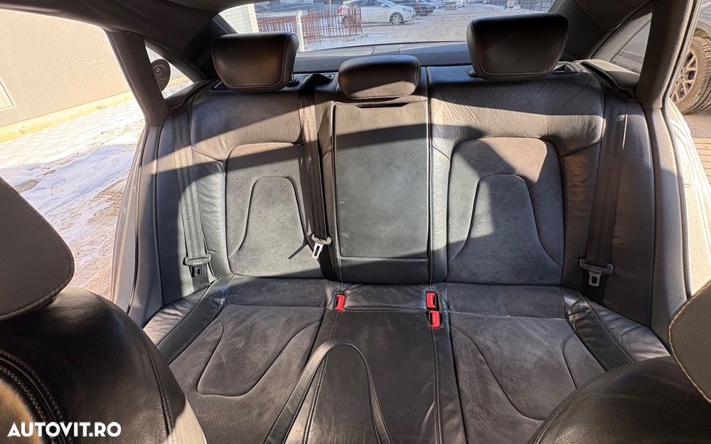 Audi A4 2.0 TDI B8 - 22