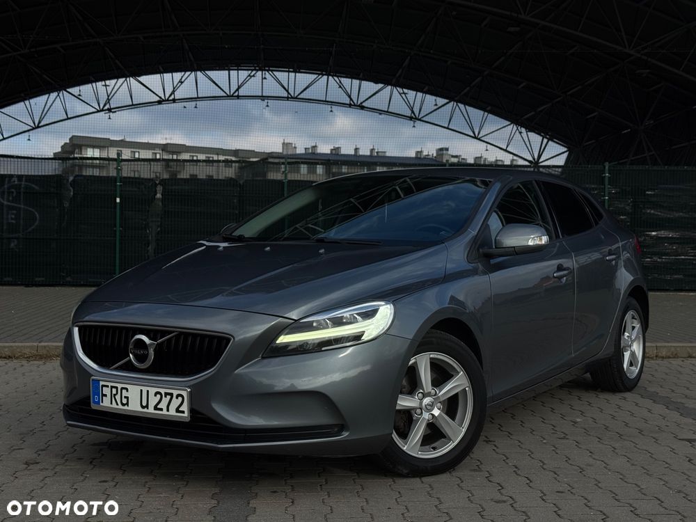 Volvo V40 D2 Summum - 14