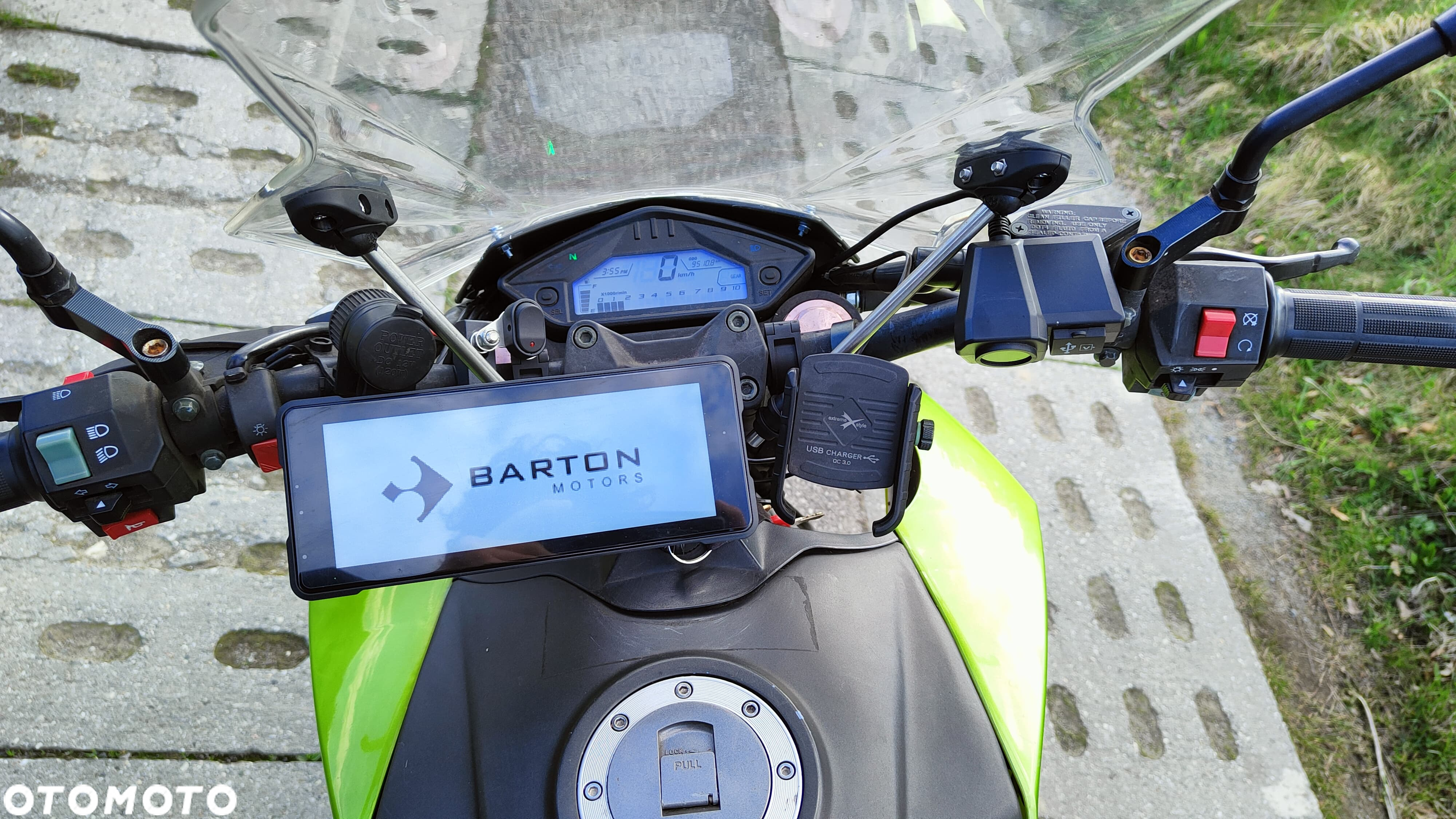Barton Hyper
