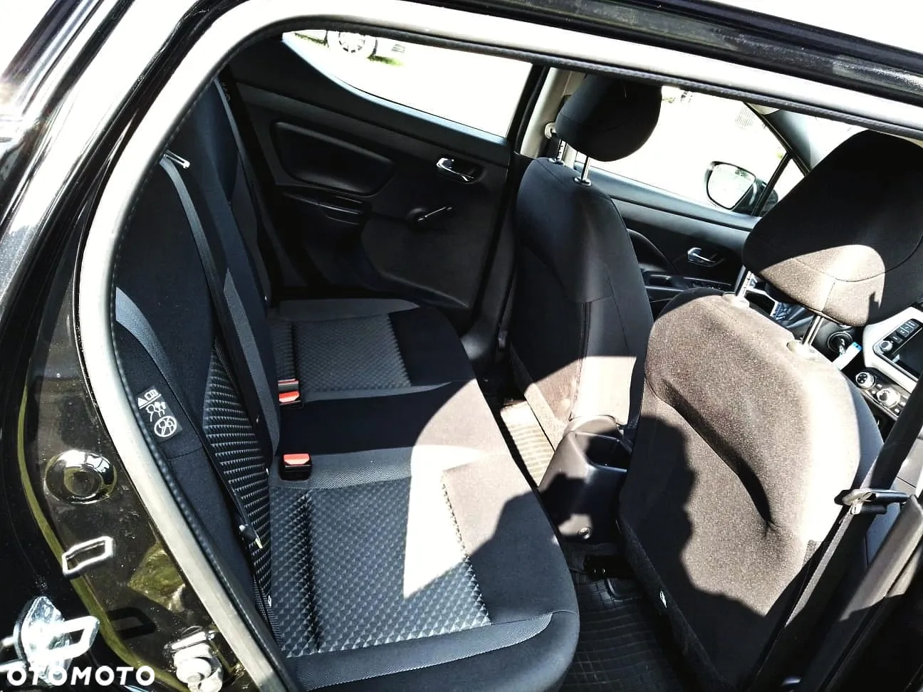 Nissan Micra - 10
