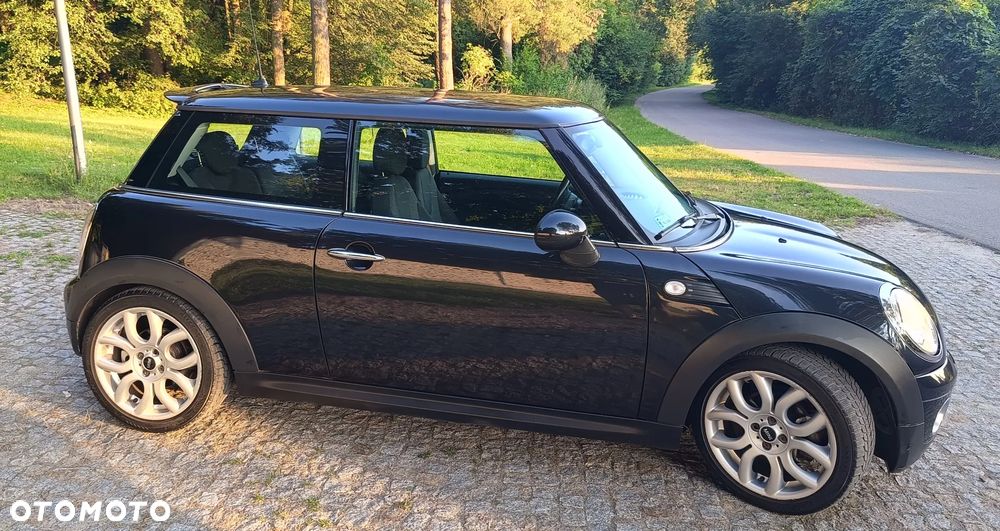 MINI Cooper Standard - 5