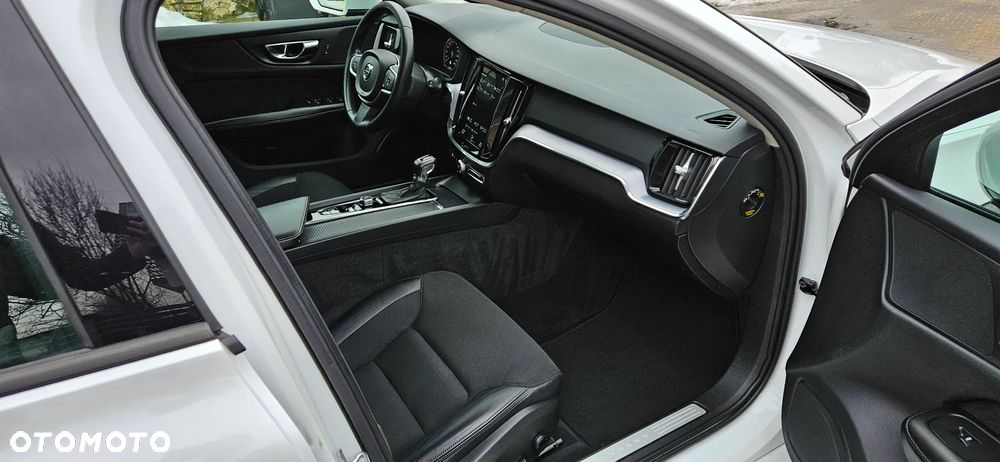 Volvo V60 D3 Geartronic Momentum - 15