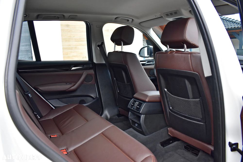 BMW X3 xDrive20d Aut. Luxury Line - 12