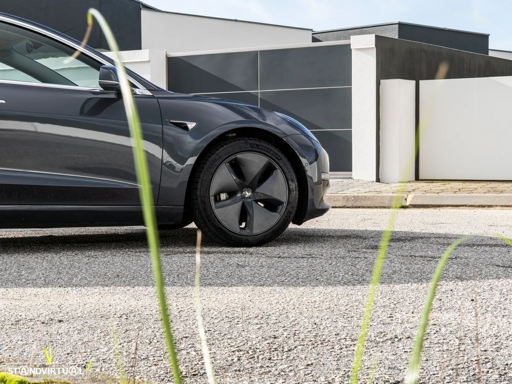 Tesla Model 3 Long-Range Dual Motor AWD - 10