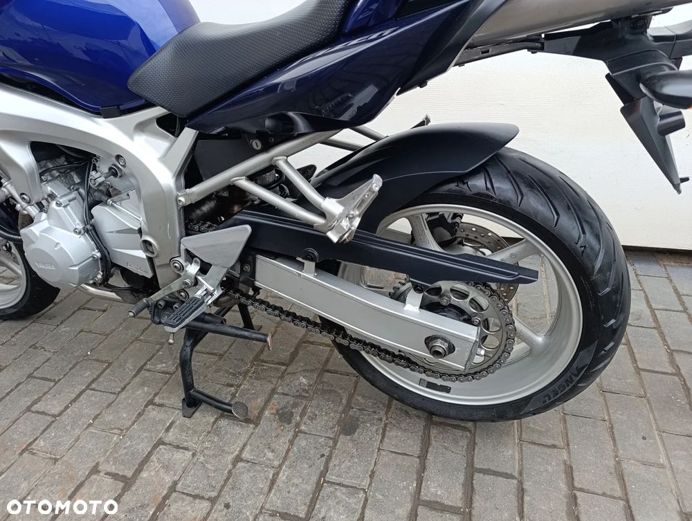 Yamaha FZ6 - 17