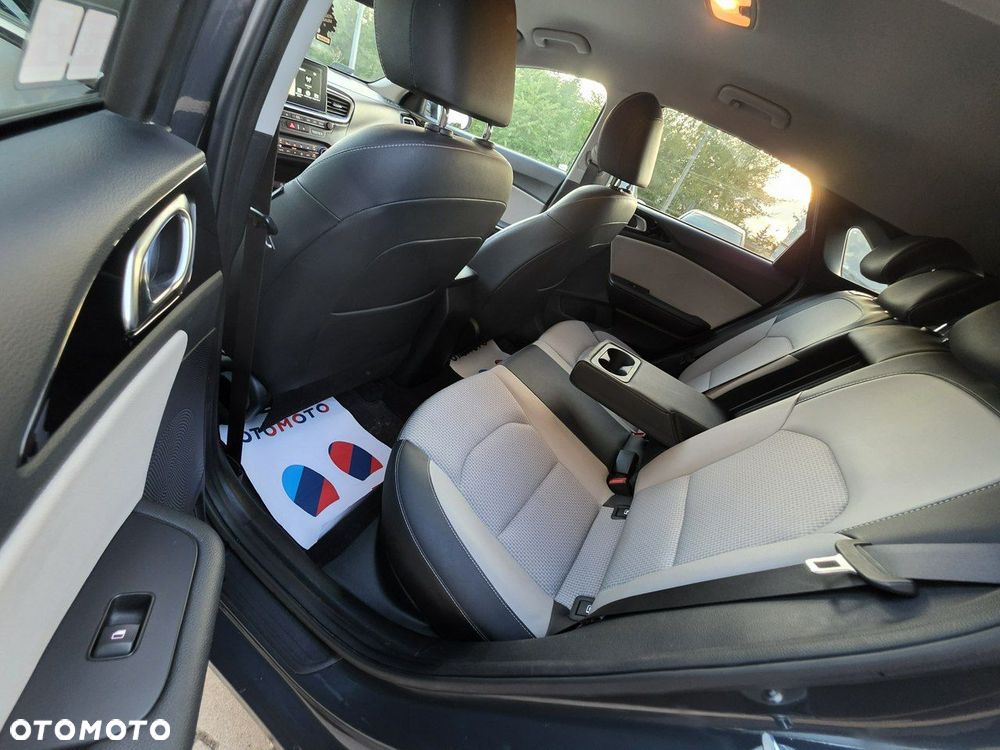 Kia Ceed Cee'd 1.4 L Business Line - 27