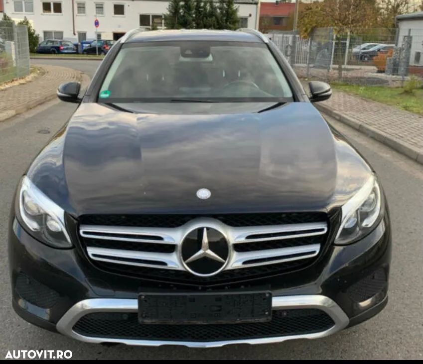 Mercedes-Benz GLC 250 d 4Matic 9G-TRONIC - 22