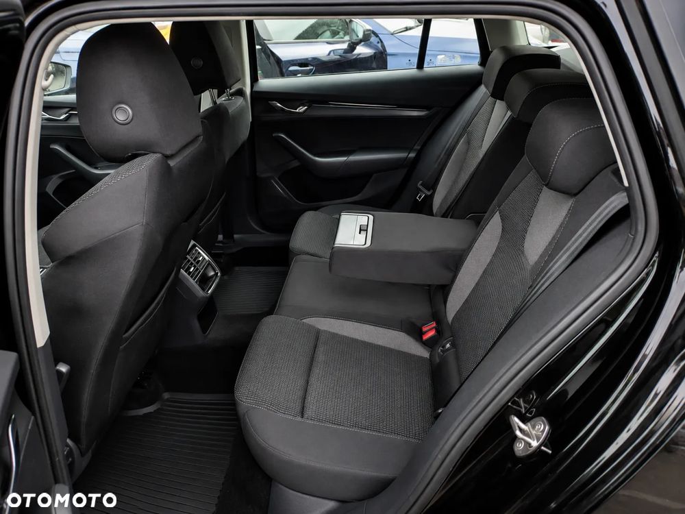 Skoda Octavia 2.0 TDI Ambition - 5