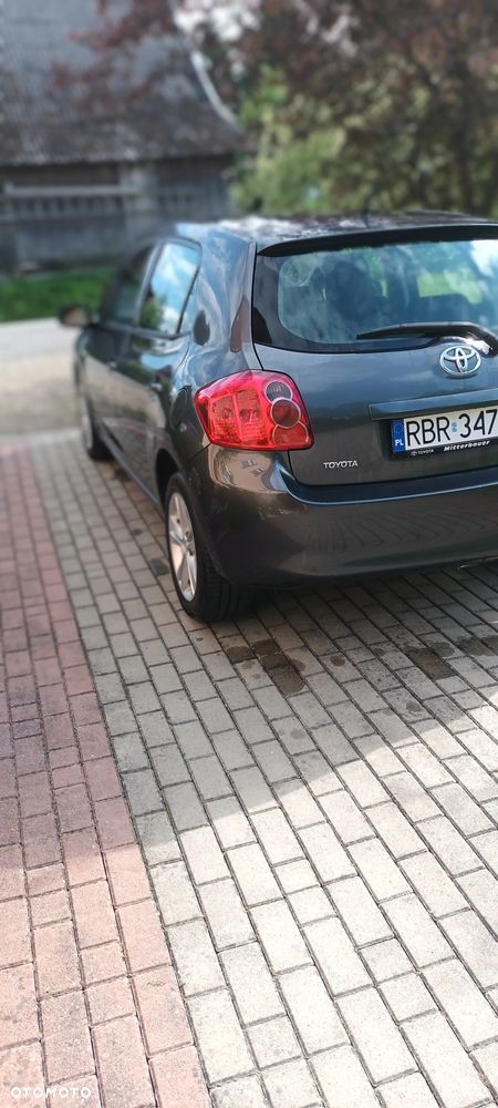 Toyota Auris - 5