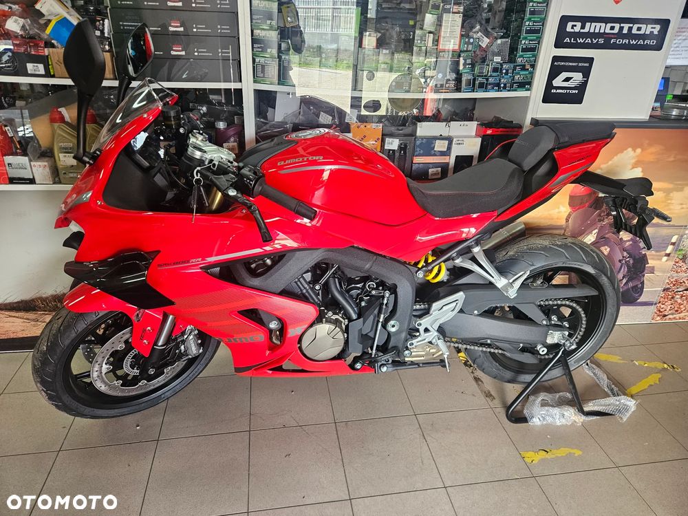 QJMOTOR SRK 800RR - 2
