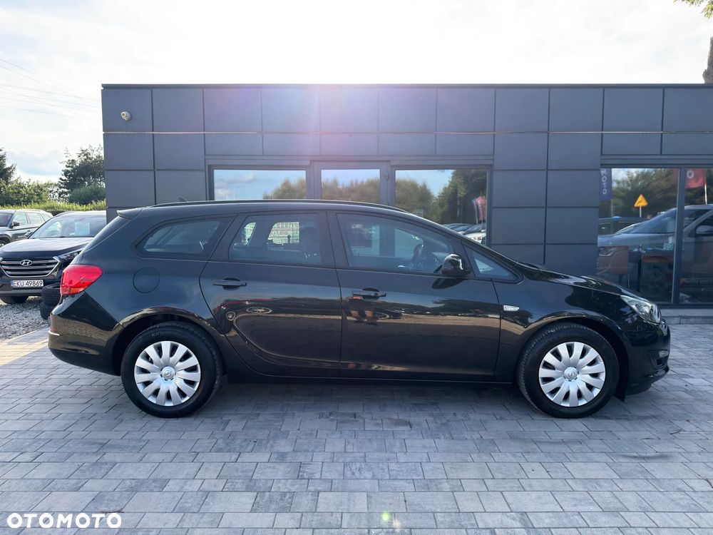 Opel Astra 1.4 T Cosmo S&S - 26
