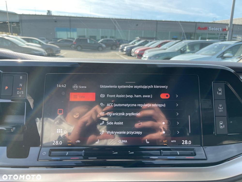 Volkswagen Multivan 2.0 TDI L2 Life DSG - 30