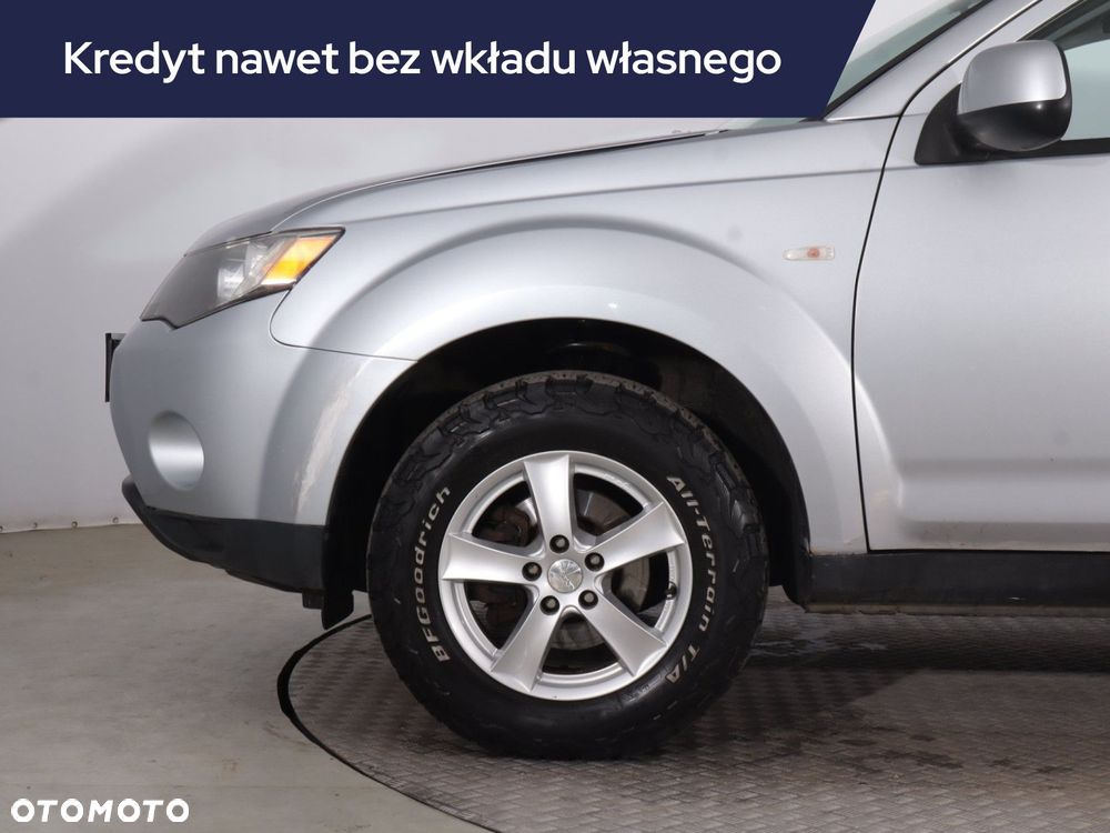Mitsubishi Outlander - 15