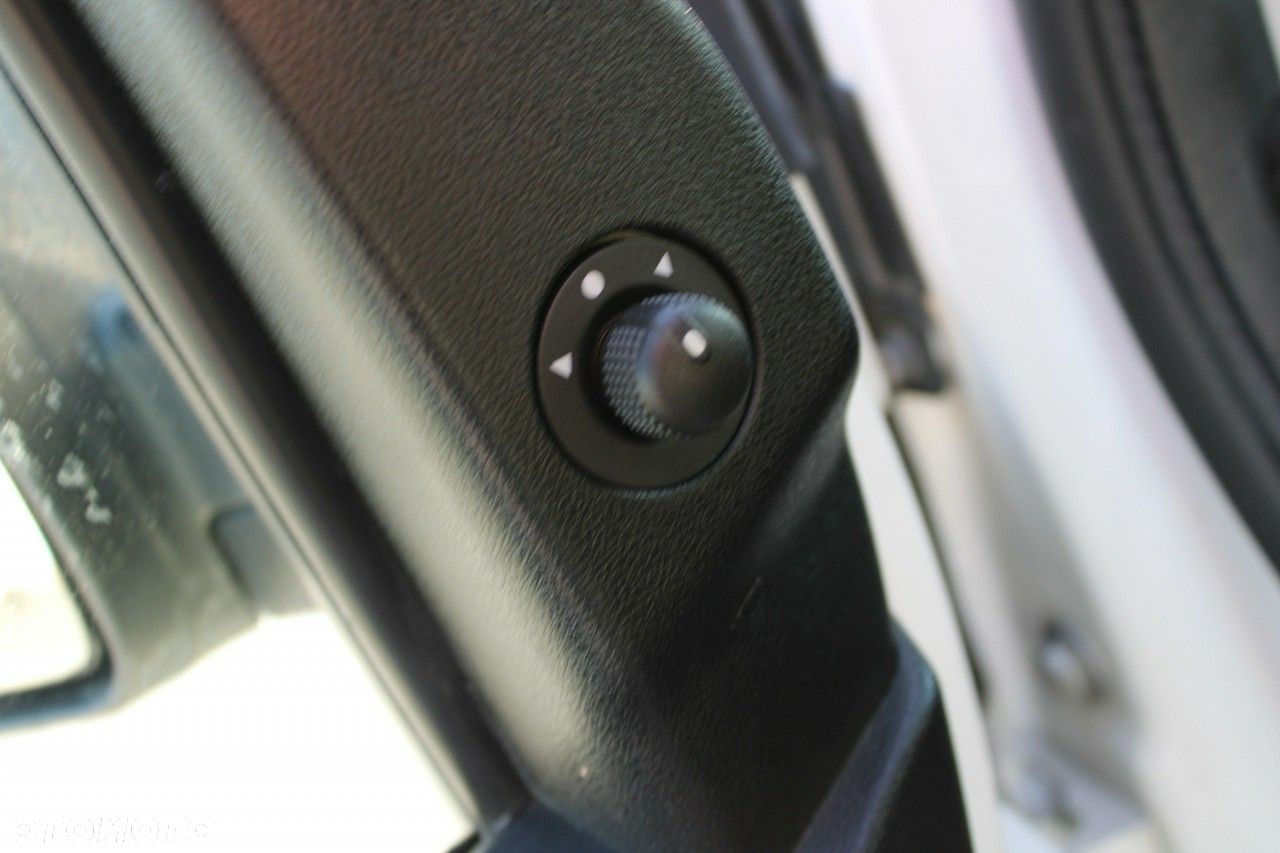 Fiat Doblo - 22