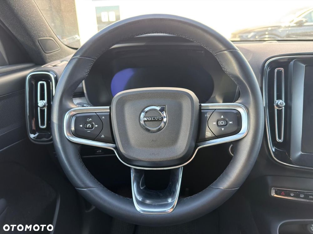 Volvo XC 40 - 12