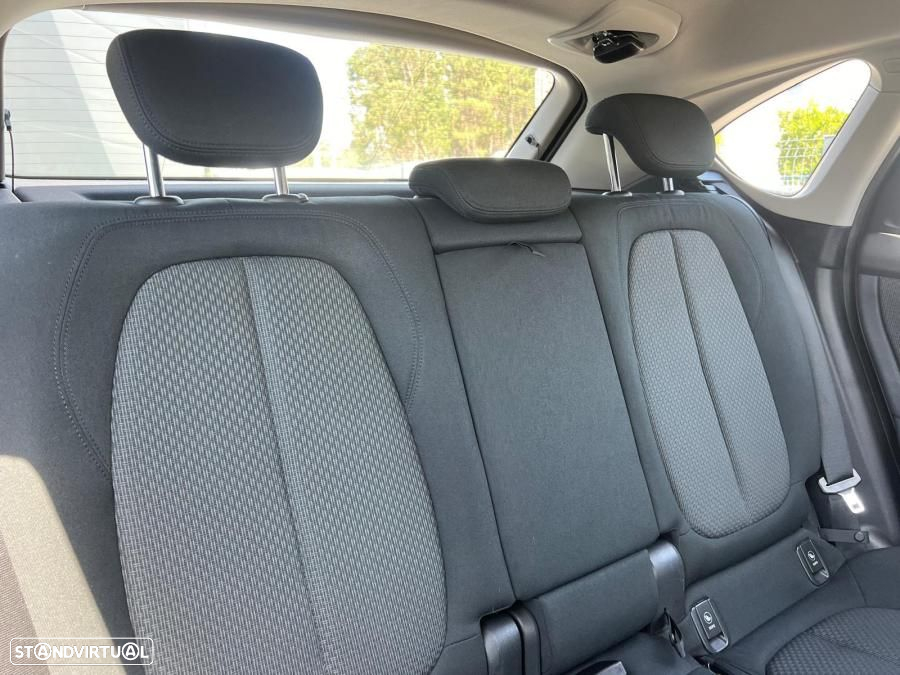 BMW 225xe Active Tourer Line Sport - 14