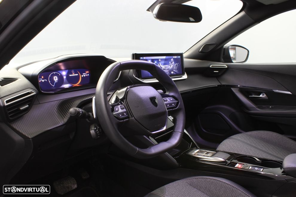 Peugeot 2008 - 22