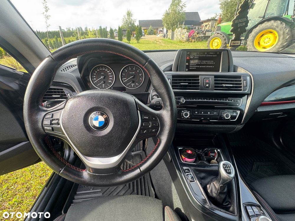 BMW Seria 1 116i - 8