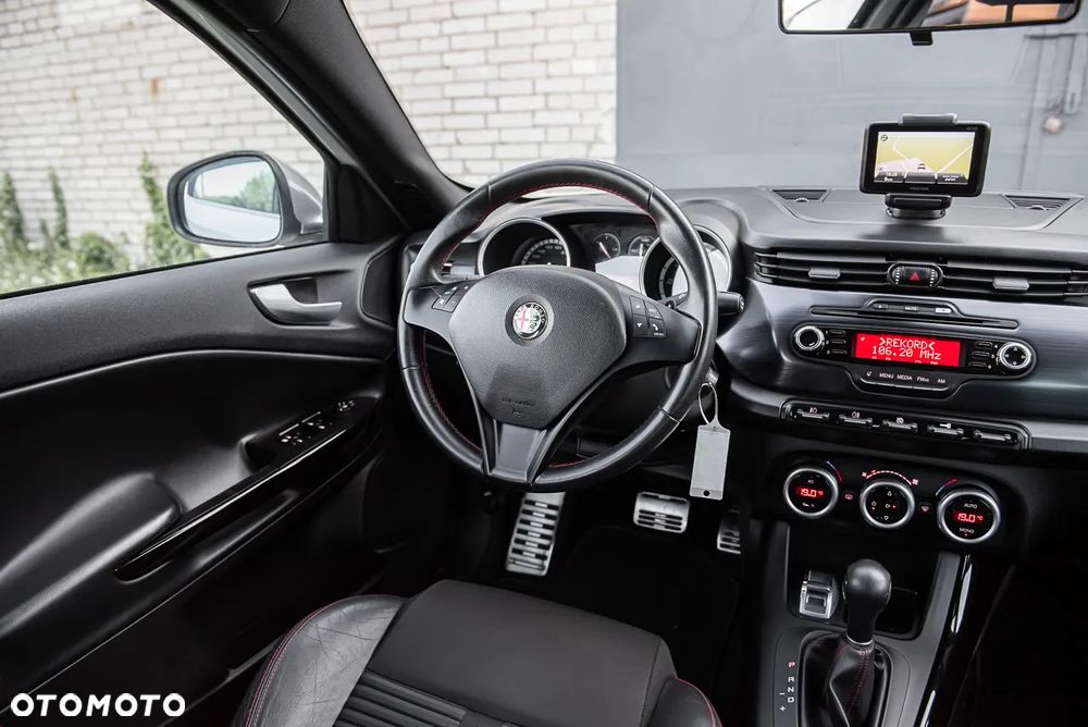 Alfa Romeo Giulietta 2.0 JTDM 20V TCT Speciale - 16