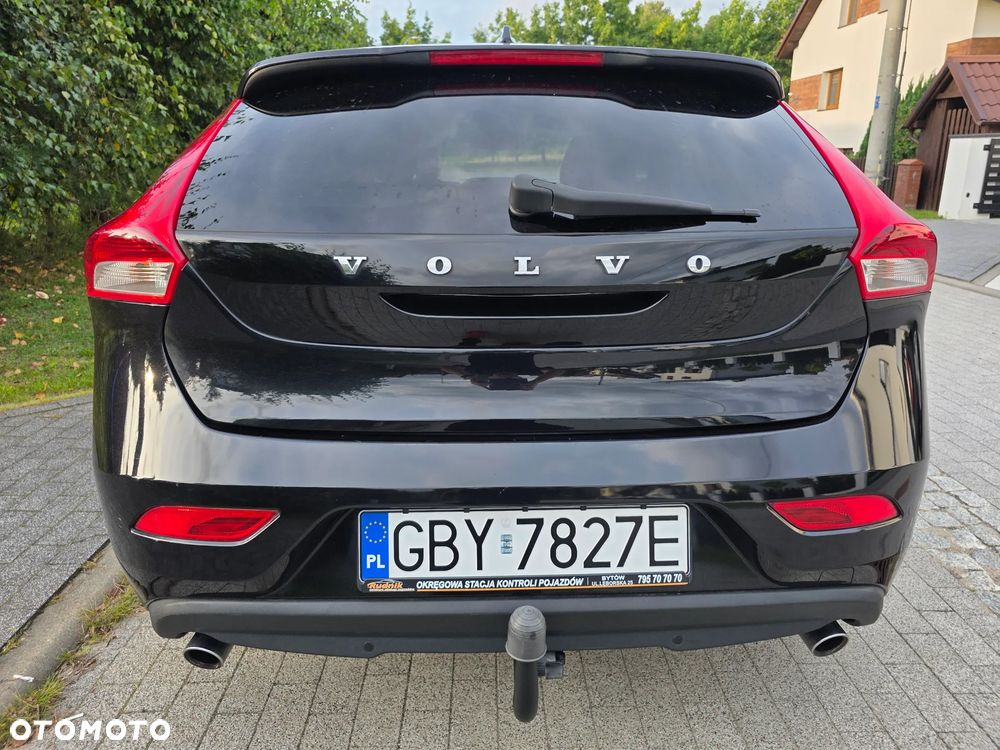 Volvo V40 D4 You - 14