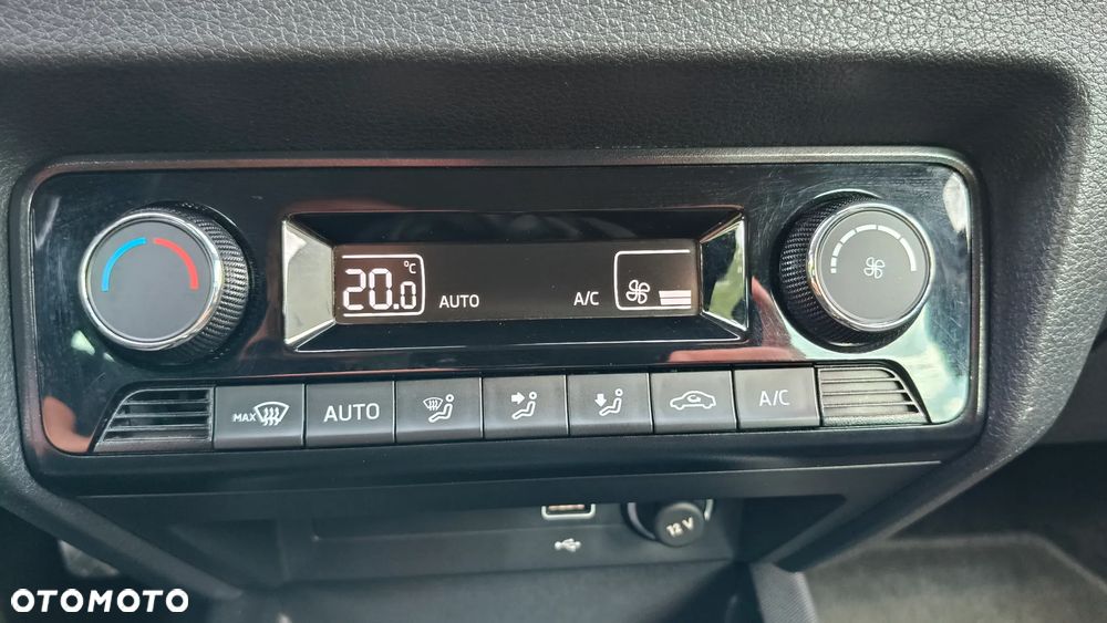 Skoda Fabia 1.0 TSI Soleil - 26