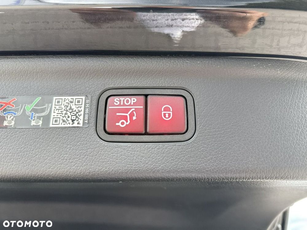 Mercedes-Benz EQE 350 4MATIC - 18