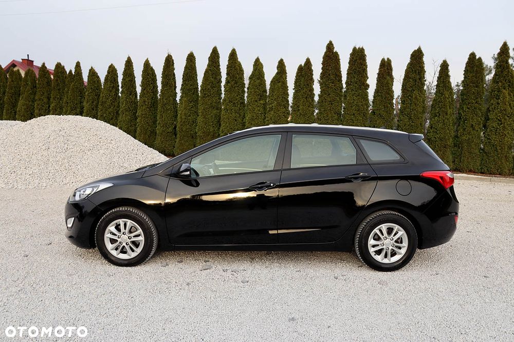 Hyundai i30 i30cw 1.4 CRDi Advantage - 5