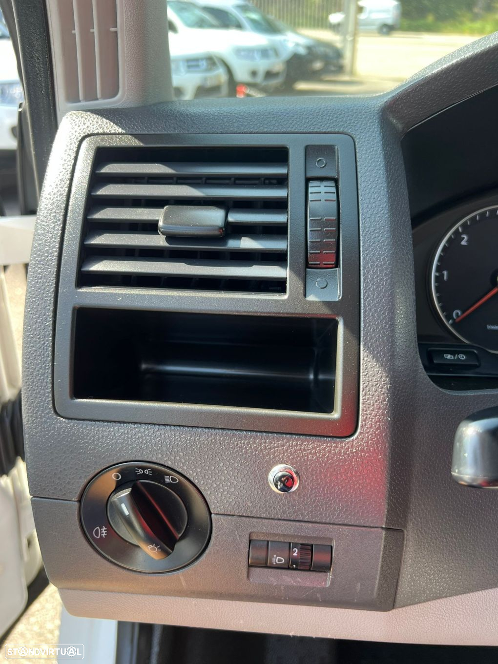 VW Transporter Outro - 8