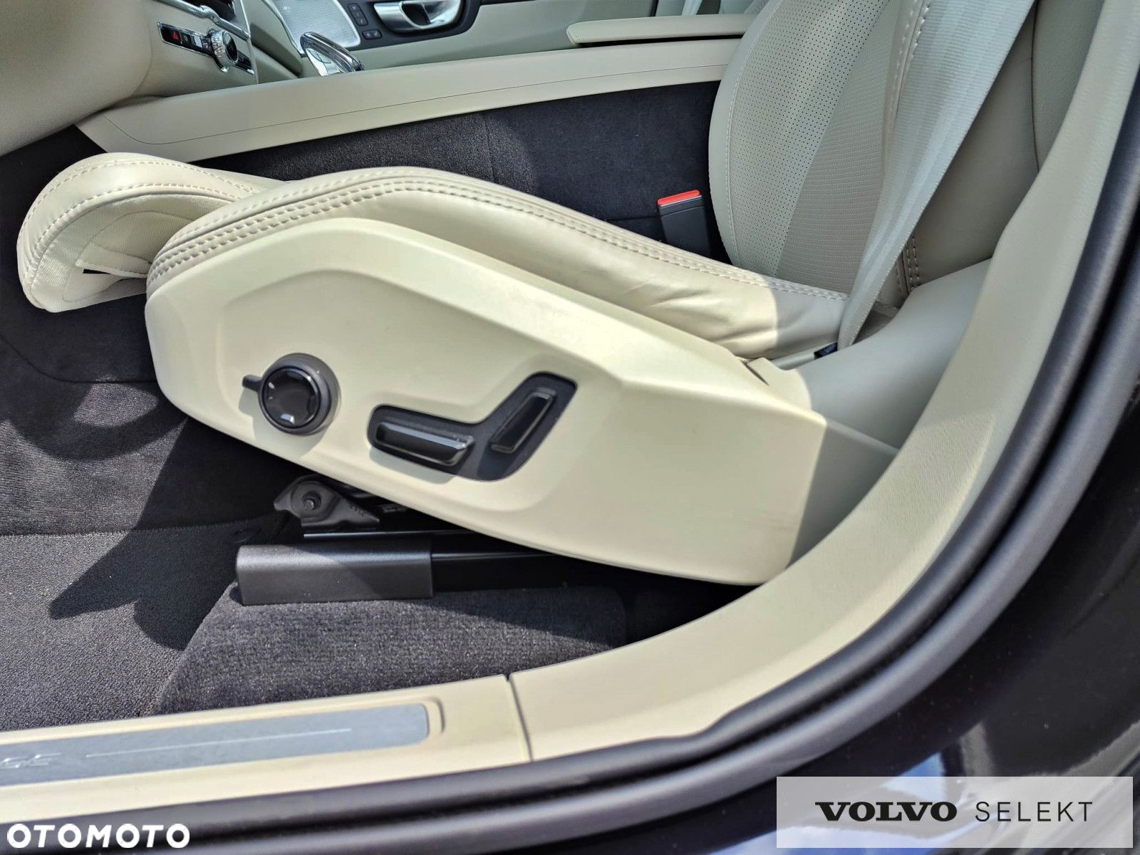 Volvo XC 60 - 14