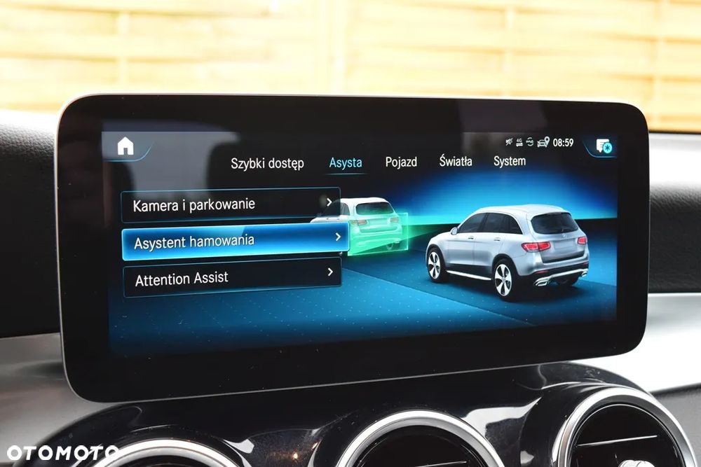 Mercedes-Benz GLC 200 d - 32